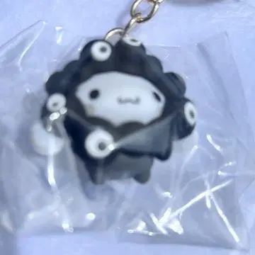 산리오 블랙 먄먄 코스프레 키링 시나몬 롤