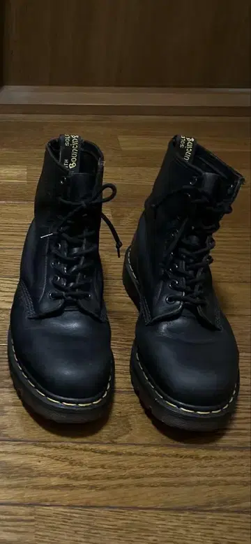 Dr.Martens 8홀 블랙 잉글랜드제 배송비 포함