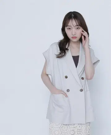 선착순! NATURAL BEAUTY BASIC 더블 브레스트 박스 베스트