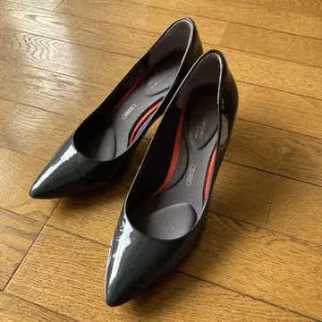 Rockport 네이비 하이힐