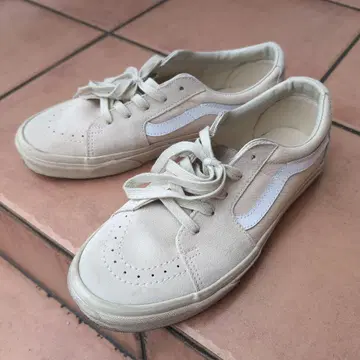 베이지 스웨이드 캔버스 스니커즈 27cm