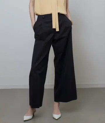 [미사용] allureville 네이비 와이드 팬츠 프론트 버튼 포함