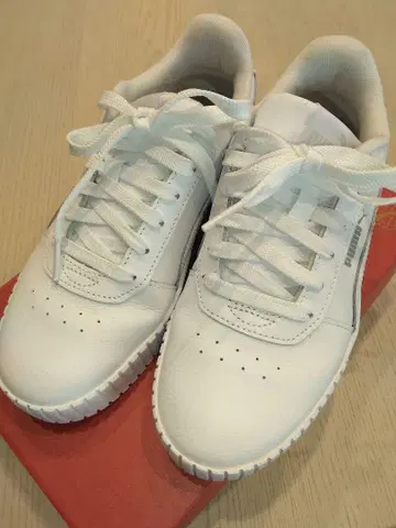 PUMA 푸마 23.5cm 카리나 2.0 통굽