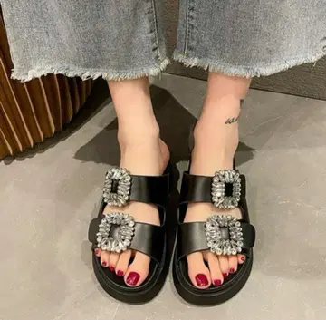 [새상품급] 비쥬 샌들 블랙 여성용 통굽 샌들 23cm 봄/여름