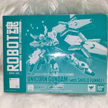 BANDAI RX-0 UNICORN GUNDAM