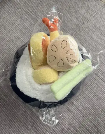 담아보며 놀 수 있는 텐동 모티브 쿠션 텐동 텐야