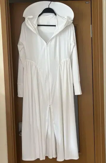 Vasarhely] 롱 기장 UV 컷 후드티 UPF50+ L 사이즈