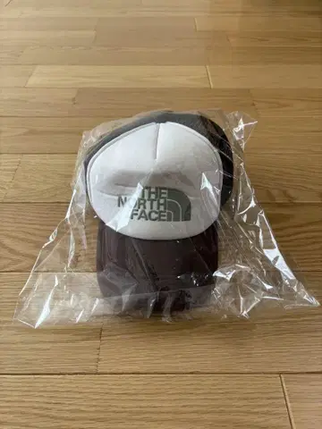 THE NORTH FACE 메쉬 캡 화이트/브라운