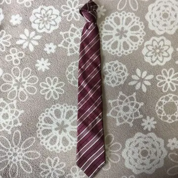 Ermenegildo Zegna 버건디 스트라이프 넥타이