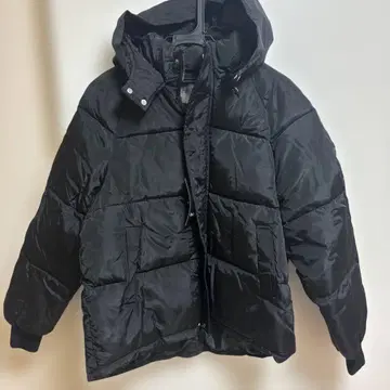 블랙 다운 자켓 미사용 새상품 새상품급