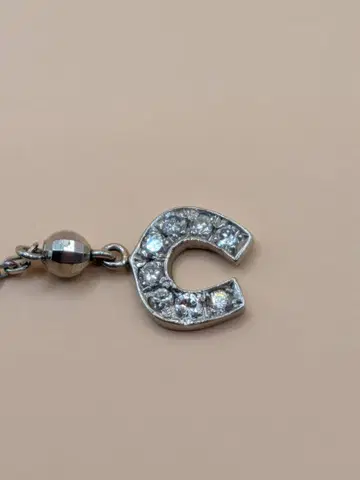 말발굽 모티브 다이아몬드 참 (총 0.08ct)