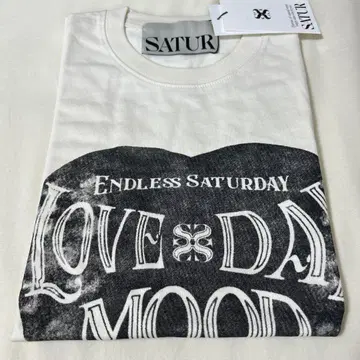 SATUR Endless Saturday 셔츠