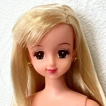 SALE [ 제니 ] 찰랑찰랑 롱 헤어 TAKARA JENNY JAPAN