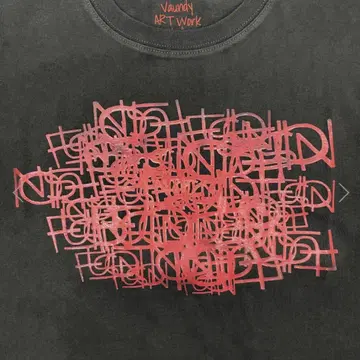 VAUNDY 티셔츠