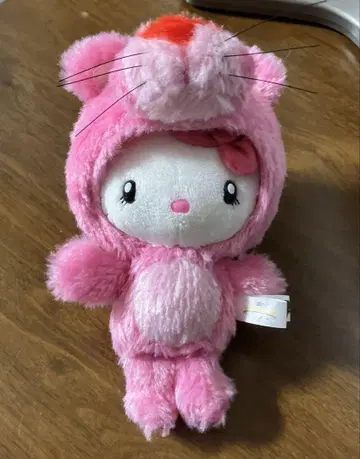 USJ 한정 헬로키티 & 핑크 팬서 봉제인형 참