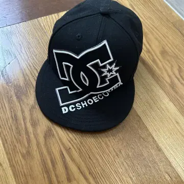 DC 9FIFTY 스냅백 캡 블랙