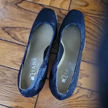 다이애나 신발 23cm 거의 사용 안 함