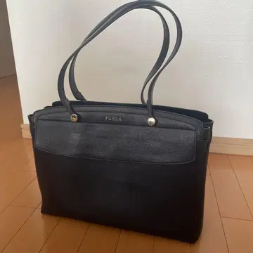 FURLA 네이비 토트백