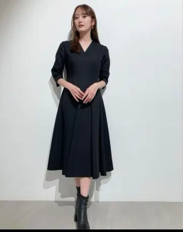 셀포드 트위스트 원피스 36