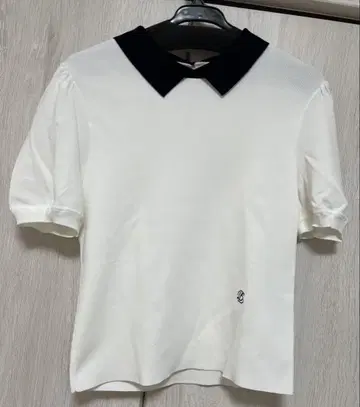 새상품 BLUE LABEL CRESTBRIDGE 카라 부착 상의