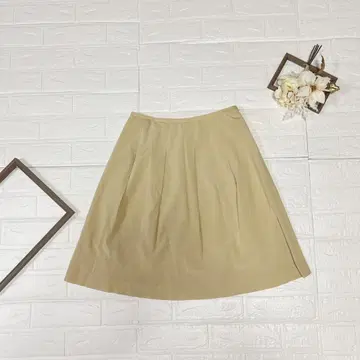 NATURAL BEAUTY 플레어 스커트 라이트 베이지 M 실크 혼방