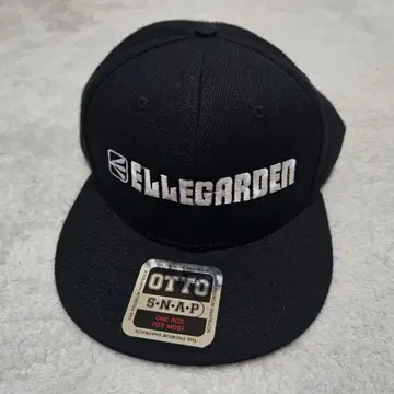 [미사용 새상품] ELLEGARDEN 블랙 스냅백 캡