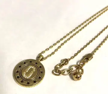 MARC JACOBS 마크제이콥스 목걸이 메달리온