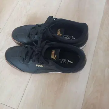 PUMA 여성용 스니커즈 24cm