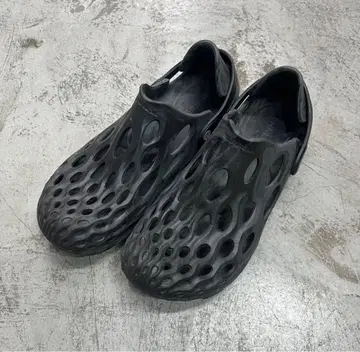 MERRELL 하이드로 목 샌들 블랙