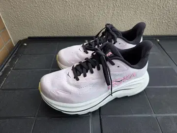 HOKA CLIFTON 10 핑크/블랙