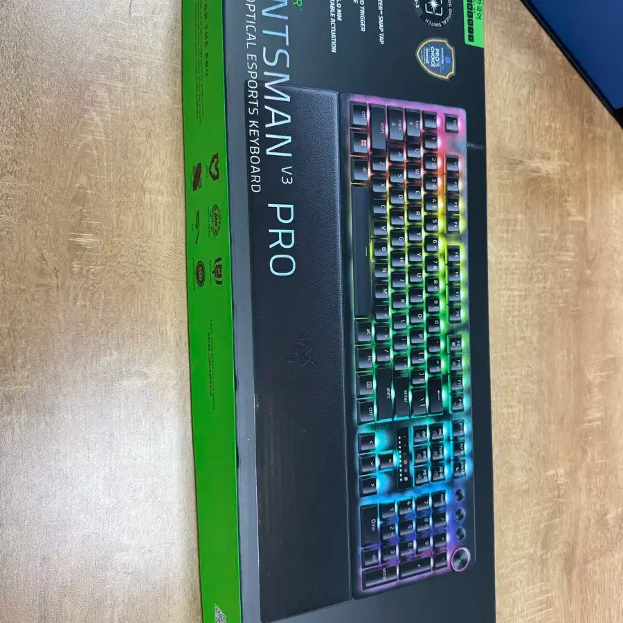 Upbit VIP Razer 게이밍 키보드마우스