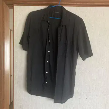 AMERICAN RAG CIE 블랙 반팔 셔츠 SIZE 1