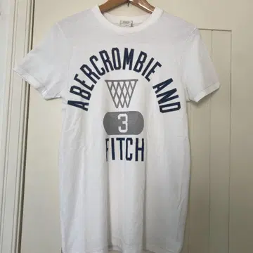 Abercrombie & Fitch 화이트 티셔츠 S 사이즈