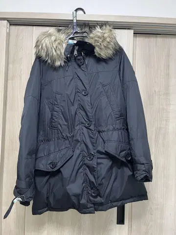 폴로 랄프 로렌 다운 코트 M 사이즈 블랙