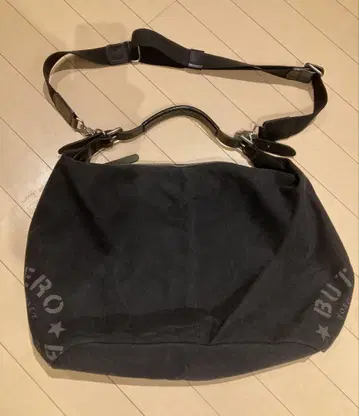 101/ BUTTERO 부로 숄더백 블랙