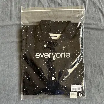 everyone 도트 버튼다운 셔츠 새상품