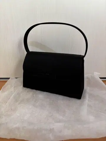 도쿄 소와르 포멀 백