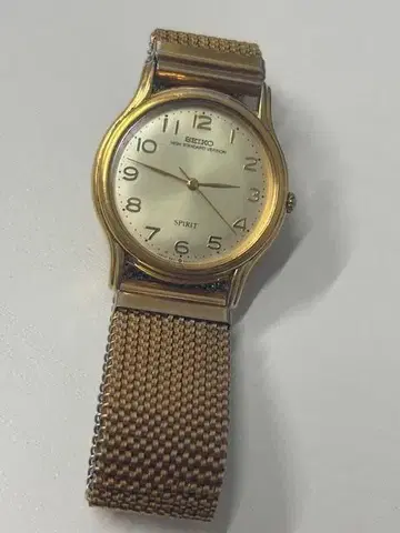 SEIKO SPIRIT 하이 스탠다드 골드 컬러 5E31-6A10