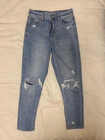 American eagle mom jeans