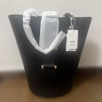 블랙 가죽 토트백