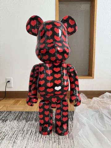 BE@RBRICK Black Heart 1000%