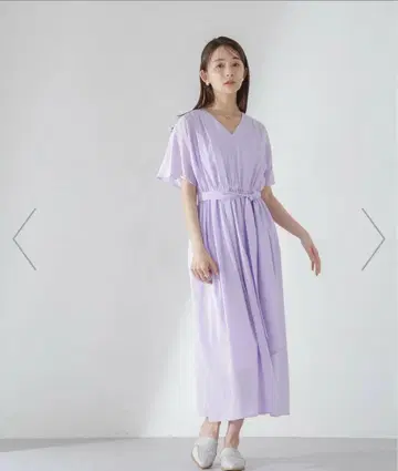 레오 파인 플레어 슬리브 원피스 나노 유니버스