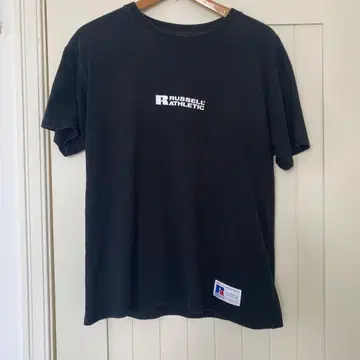 RUSSELL ATHLETIC 블랙 티셔츠 S