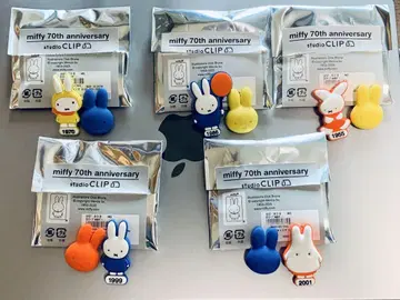 전 종류 컴플리트 miffy 70주년 기념 케이블 홀더