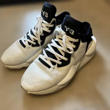 Y-3 카이와 블랙 화이트