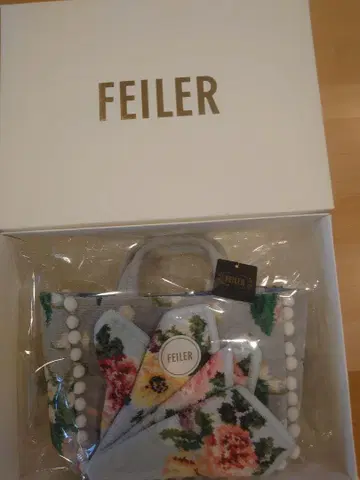 [새상품] [박스형] FEILER 핸드백과 손수건 세트