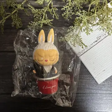 콜라 라부부 피규어