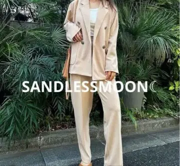SANDLESSMOON 베이지 셋업