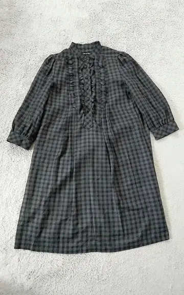 THE GINZA 프릴 타탄 체크 긴팔 무릎 아래 원피스 40(L)