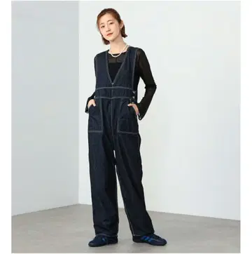새상품급 일본제 Something V넥 살로펫 프릭스스토어 빔즈 보이